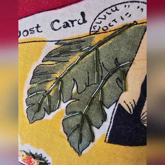 Sydney Short Postcard Colorful Hawaiian Handbag with Wooden Handles - Picture 6 of 15